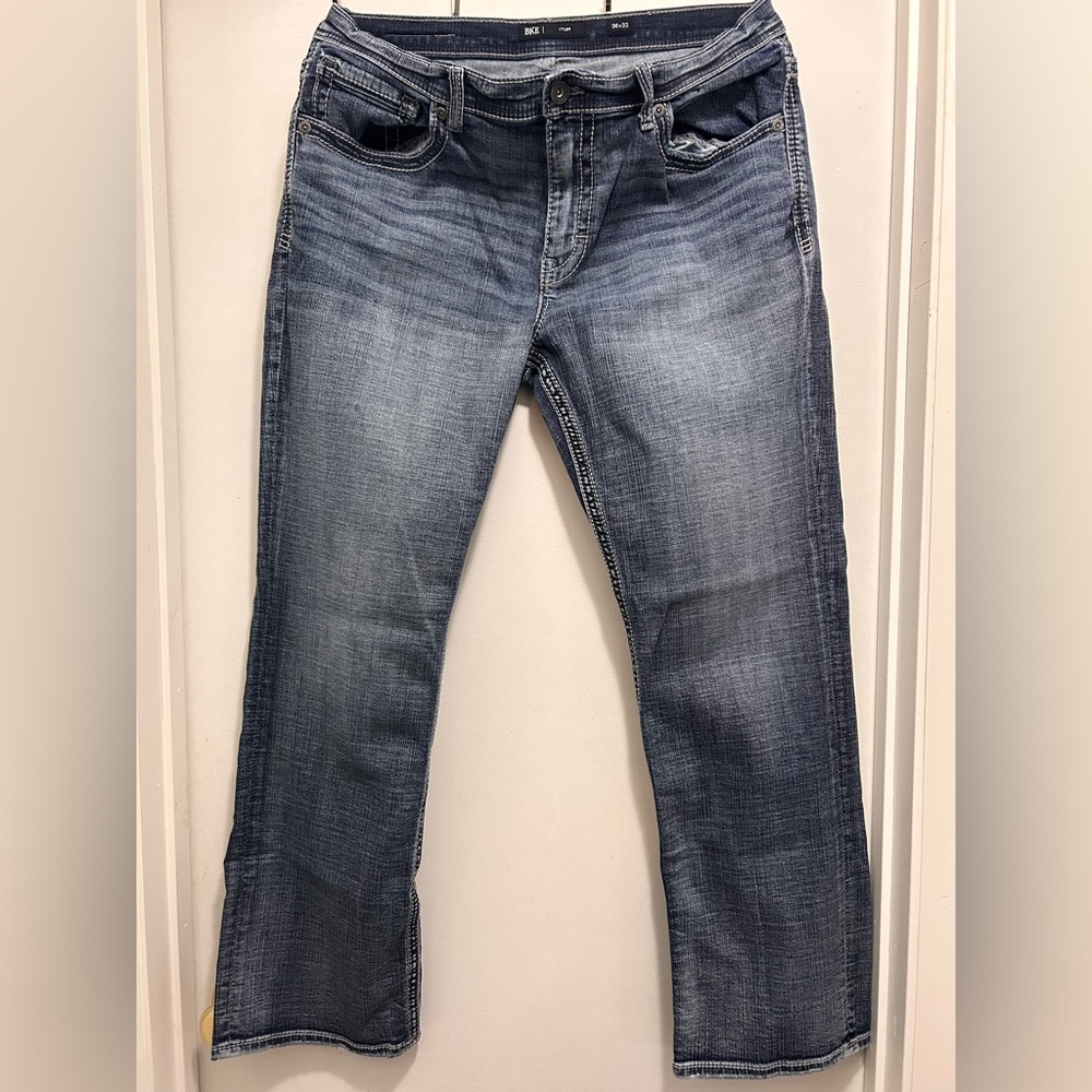 BKE Women's Straight Leg Jeans in Dark Blue